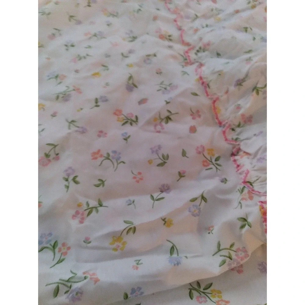 The Unbranded Brand white linen